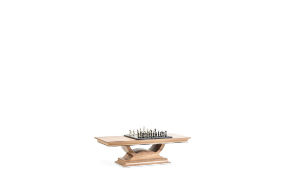 Lussuosa parete soggiorno con camino e tavolino