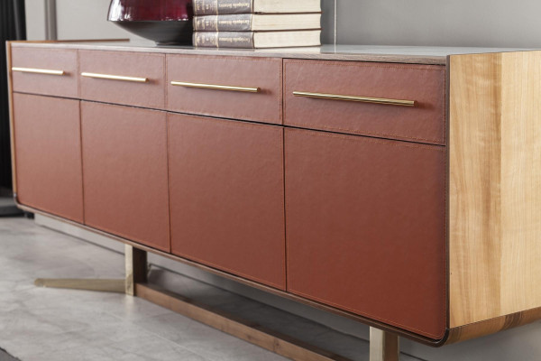Mobile arancione con cassetti e ripiani, comò xxl, sideboard 240cm