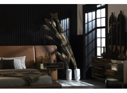 Letto design per camera da letto con due comodini di lusso tavoli in vetro