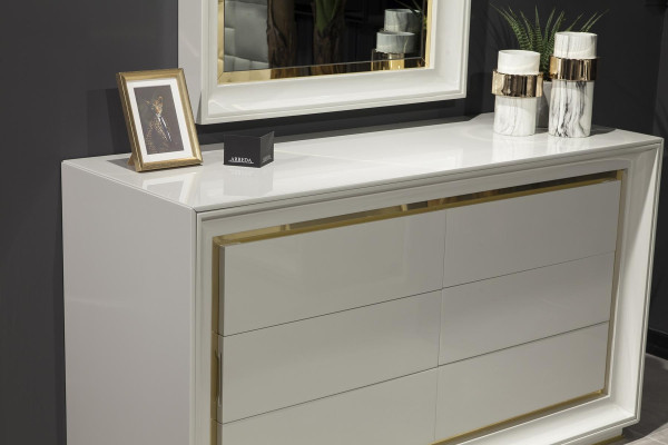 Comò specchio stile moderno bianco con cassetti per la conservazione