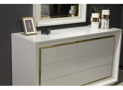 Comò specchio stile moderno bianco con cassetti per la conservazione
