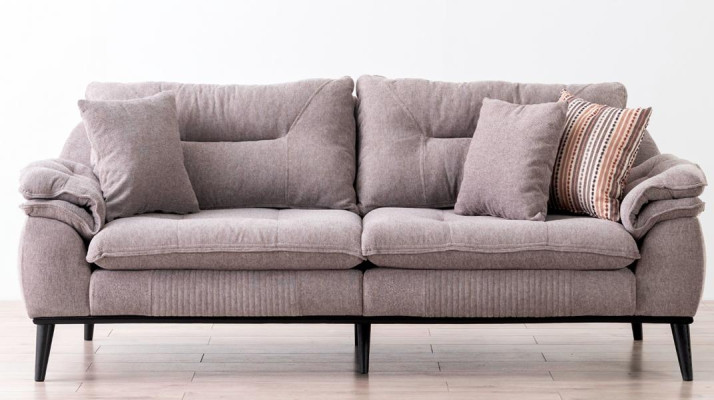 Divano a tre posti confortevole Divano moderno Divano relax Divano da soggiorno