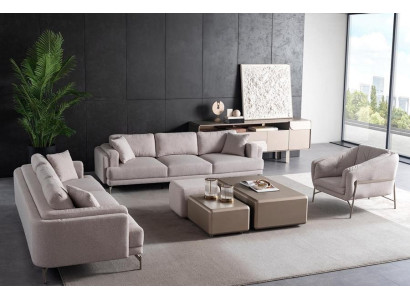Set di mobili per soggiorno in tessuto beige con divani moderni e poltrona