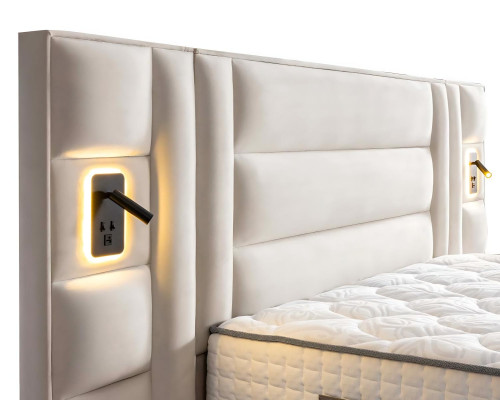 Elegante letto bianco con materasso in tessuto e legno