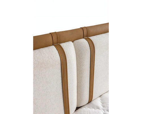 Colori chiari e neutri rendono il letto con materasso versatile.