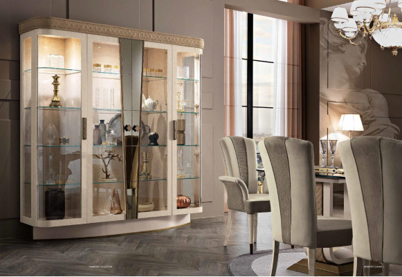 Vetrina Vetrine di lusso Vetrina Vetrine Vetrine in vetro Armadio Moderno Beige Scaffale Sideboard Nuovo