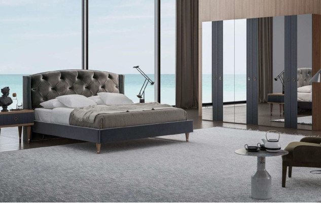 Grigio set di lusso per camera da letto con letto matrimoniale, 2 comodini e cassettiera.