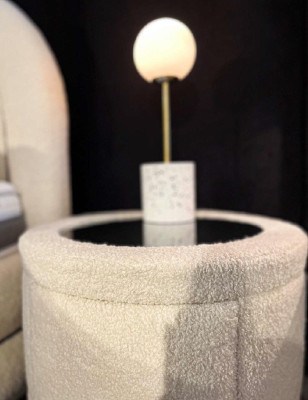 Set da camera da letto bianco elegante con letto 2 comodini in legno di lusso moderno 3 pezzi.