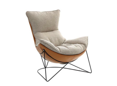 Divano imbottito in tessuto design, poltrona girevole moderna per relax.