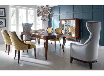 Tavolo da pranzo lucido in marrone di lusso in legno per sala da pranzo nuovo.