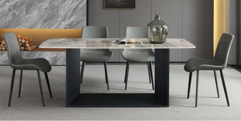 Tavolo da pranzo moderno in acciaio inossidabile per sala da pranzo, soggiorno, cucina. Tavoli di design in metallo.