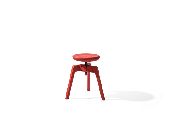 Set moderno con 3 sedie di design di lusso in legno di alta qualità.