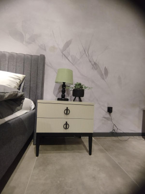 Esclusivo comodino di design Materiale di alta qualità ed aspetto lussuoso
