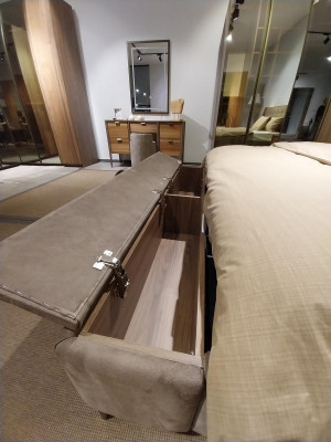 Camera da letto Letto di lusso Design matrimoniale elegante Moderno Letto nuovo Hotel