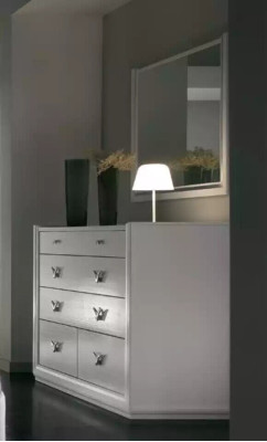 Lussuoso set di camera da letto con letto, 2 comodini e set di 6 mobili. Nuovo.