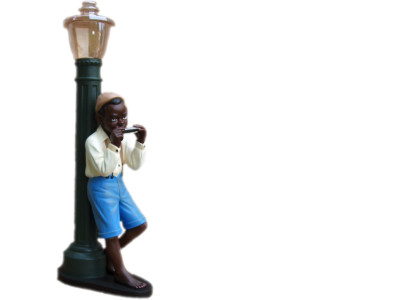 Design ragazzo con armonica a bocca figura statua scultura figure sculture 7078 nuovo