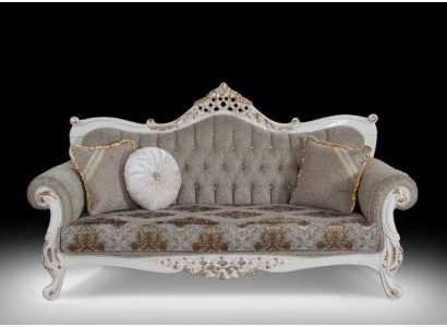 Sofà classico con design Chesterfield per l'area soggiorno Area soggiorno grigia