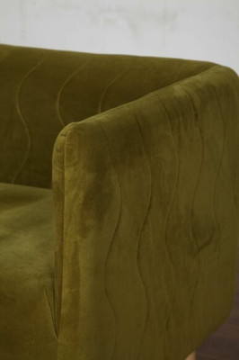 Poltrona Design Divano Sofa Relax Lounge Club Imbottito Sedile di lusso TV