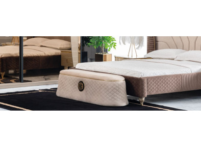 Panche di legno, sgabelli, sedie, sgabelli da seduta in legno, panchina di lusso, poggiapiedi, camera da letto.