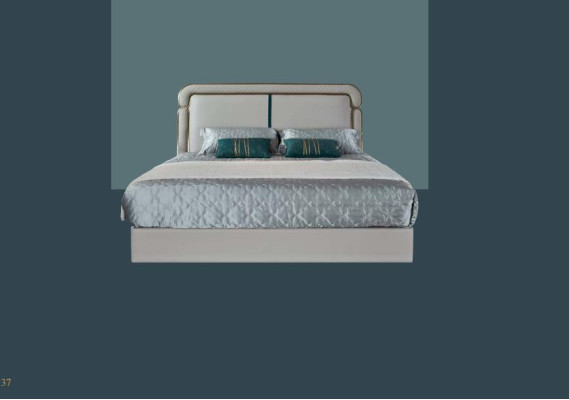 Letto 2x Comodino Beige Camera da letto Design Moderno Mobili Legno Lusso