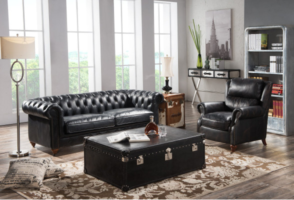 Classico divano Chesterfield imbottito per il salotto, divani e poltrone dal design Sofas.