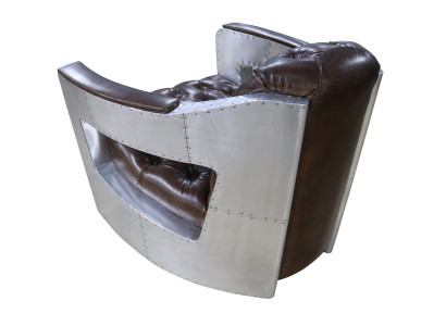 Bello Vecchio Chesterfield Poltrona alata con schienale alto da club.