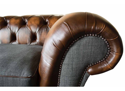 Chesterfield Design Divano di lusso Imbottito Sofa Couch Sedile Soggiorno Pelle Nuovo