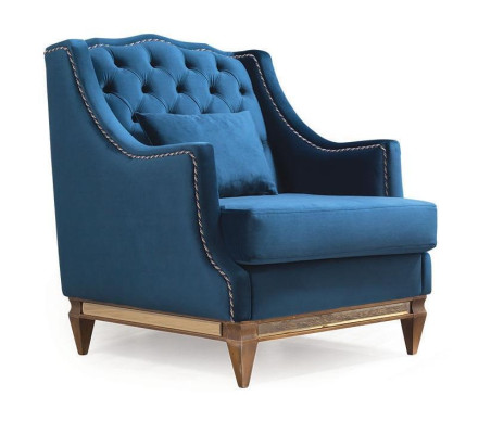 Lussuosa poltrona Chesterfield blu per il salotto, design living, mobili designer nuovi
