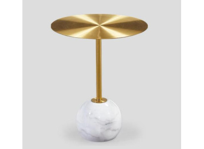 Piccolo tavolino tondo con ripiano in oro, design per il soggiorno.