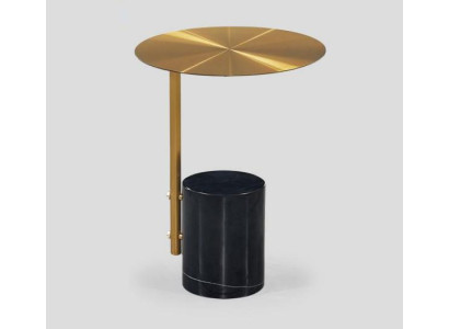 Tavolini da salotto rotondi di alta qualità e moderni in metallo.