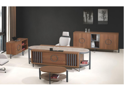 Gruppo di scrivanie da ufficio, set di scrivanie da ufficio 4 pezzi in legno marrone con grande cassettiera.