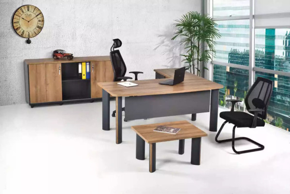 Arredamento per ufficio Scrivania Collezione di mobili da ufficio Tavolo Armadio Ufficio 3 pezzi