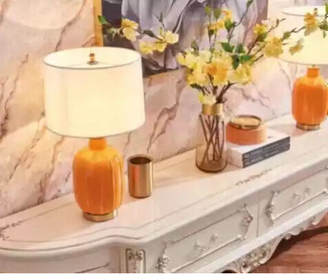 Mobile basso nel soggiorno Novità per l'arredamento classico bianco