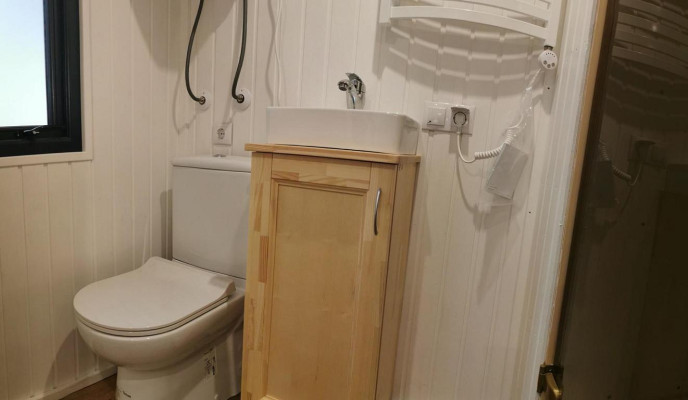 Casa mobile di lusso da 490 cm in legno con giardino per le vacanze.