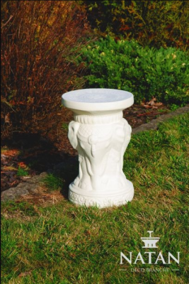Colonna colonne per figura figure scultura statua terrazza design giardino decorazione