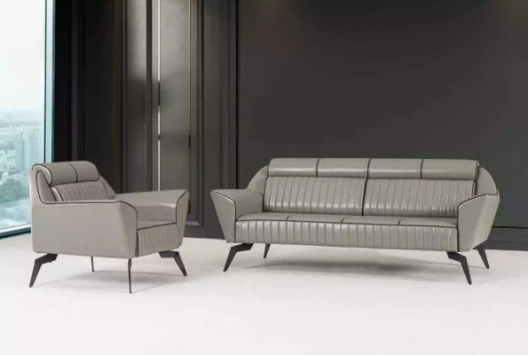 Poltrona di lusso per ufficio grigia, seduta, arredamento, nuova poltrona imbottita.