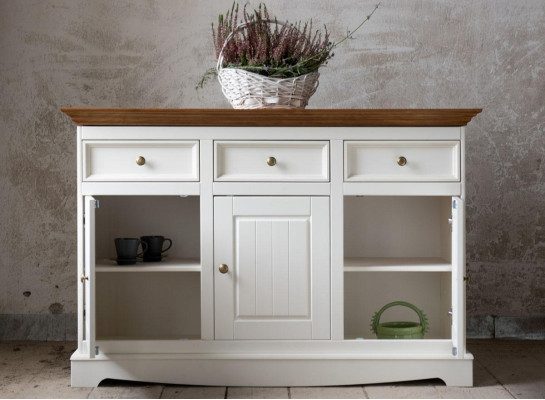 Set da pranzo rustico composto da 8 pezzi con tavolo, credenza, sedie e vetrina.