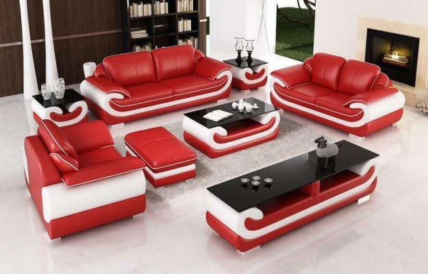 Set di divani 3+2+1 posti + pouf. Sofa set coperto divano letto.