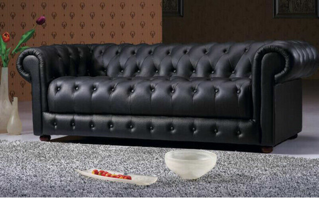 Chesterfield divani in pelle da 3 + 2 posti a sedere, set di divani.