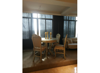 Mensa 4 sedie Classico set da pranzo 5 pezzi. Tavolo rotondo