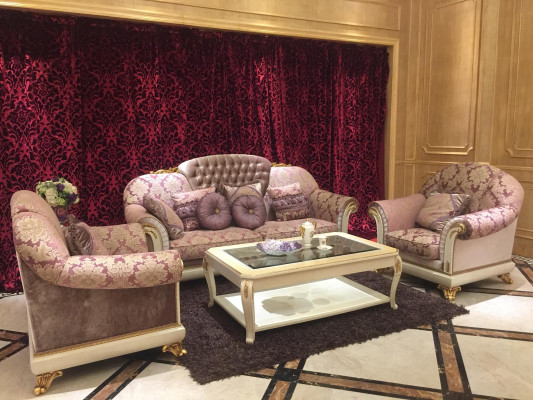 Set divano composto da 3+1+1 posti. Design Sofà, imbottiture. Divani classici.