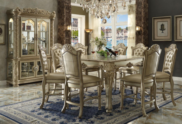 Set da pranzo classico dorato con tavolo rettangolare da pranzo, 8 sedie Chesterfield e vetrina, 10 pezzi.