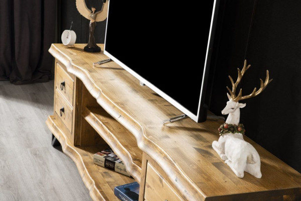 Mobile porta TV in vero legno di lusso marrone con tavolino su ruote armadio rustico.