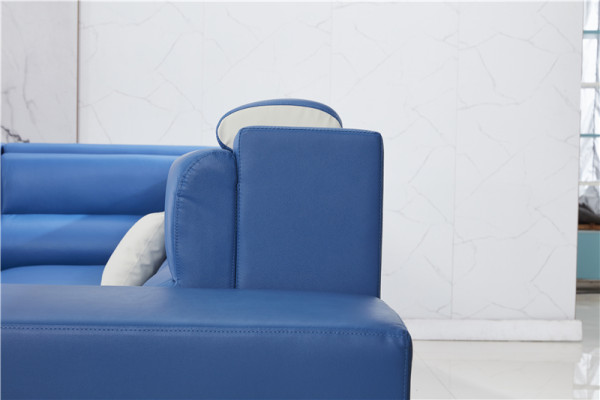 Set di cuscinetti per angolo divano design di lusso in pelle nuova seduta angolo.   Set di cuscini per angolo divano di lusso in pelle nuova.