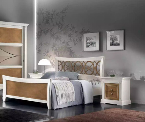 Classico set da letto composto da 6 pezzi per sogni elevate.
