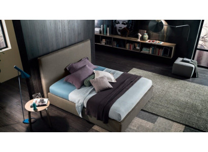 Letto matrimoniale di lusso marrone 200x200 in pelle per camera da letto design imbottito dell'hotel.