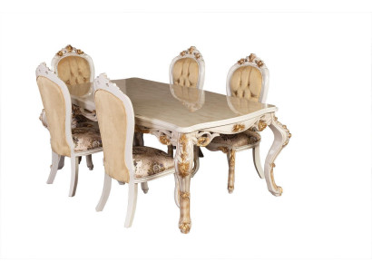 Mobili classici da sala da pranzo beige, tavolo da pranzo design con sedie imbottite Chesterfield.