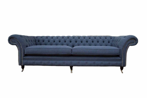 Design Chesterfield Divano 4 posti in tessuto Blu per il salotto.