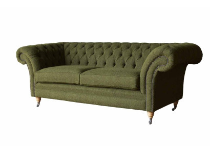 Divano Chesterfield inglese in velluto verde a tre posti per ufficio di 230 cm