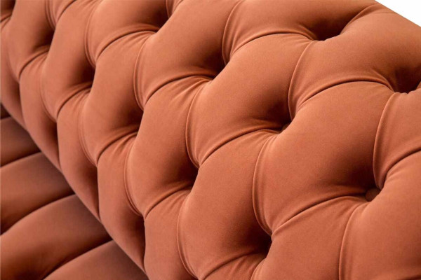 Divano Chesterfield 3 posti di lusso in tessuto imbottito. Nuovo divano in stoffa.